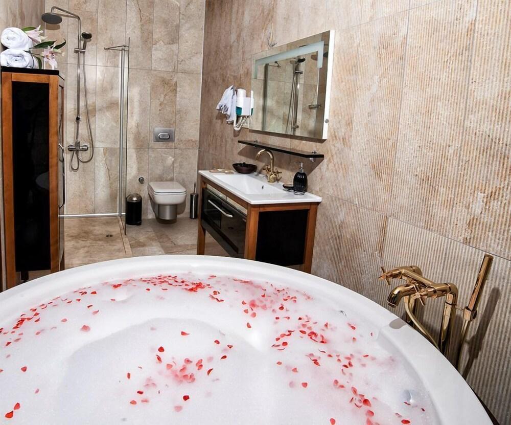 La Petra Hotel İzmir Kültér fotó